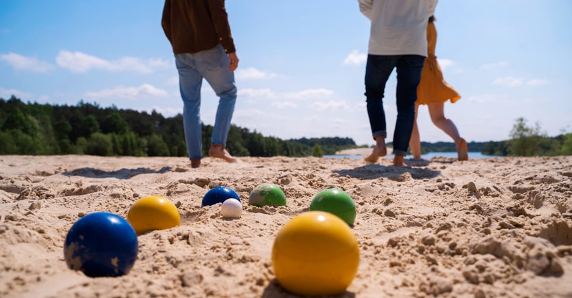 Balls in the sand