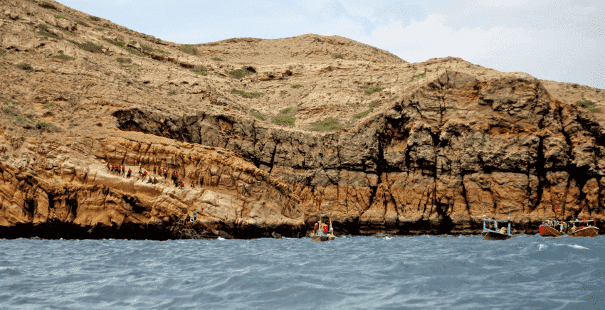 Amazing-view-Charna-Island-mountain-wih-pleasant-atmosphere-with-boat